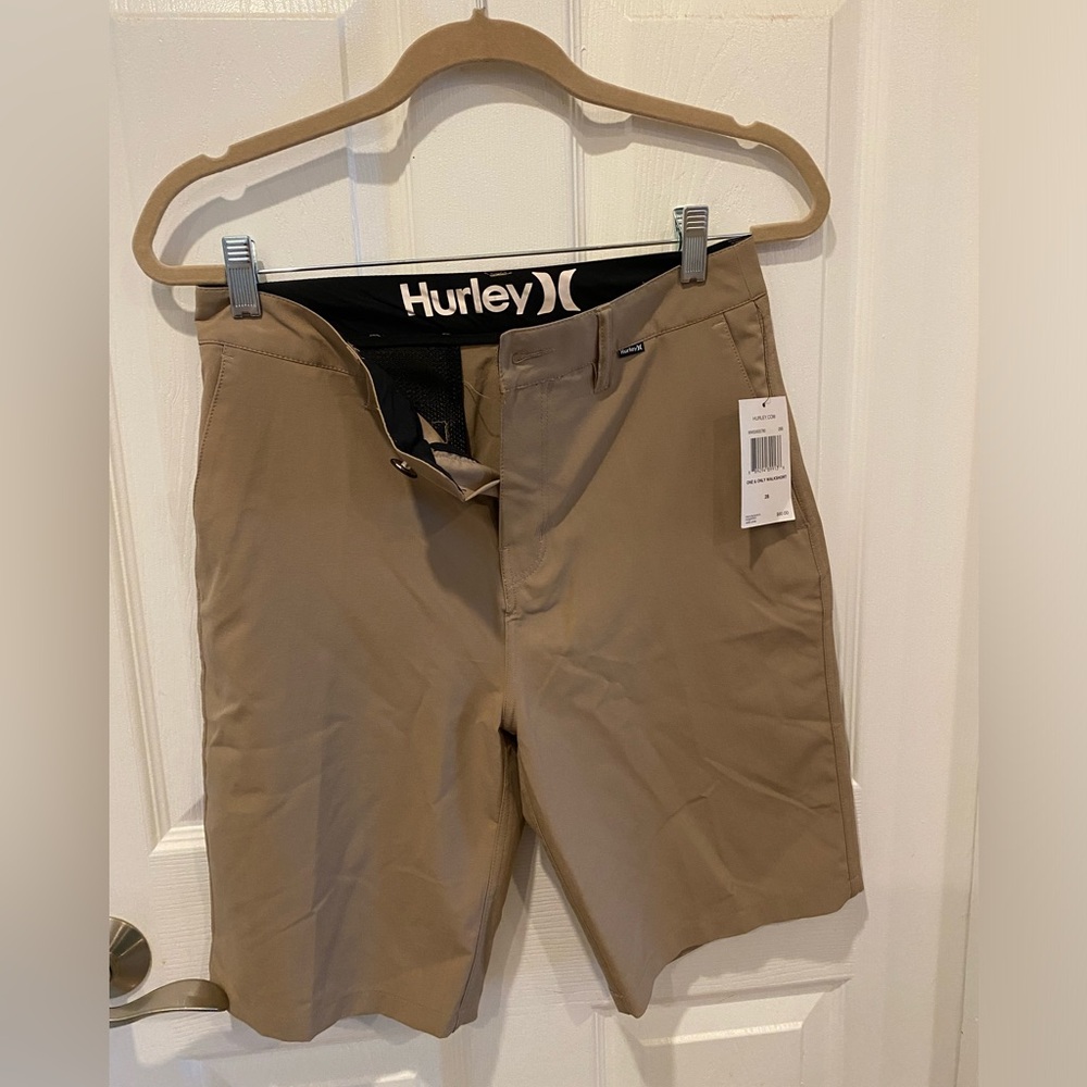 HURLEY Men’s 29 Waist Tan Dress Shorts NWT